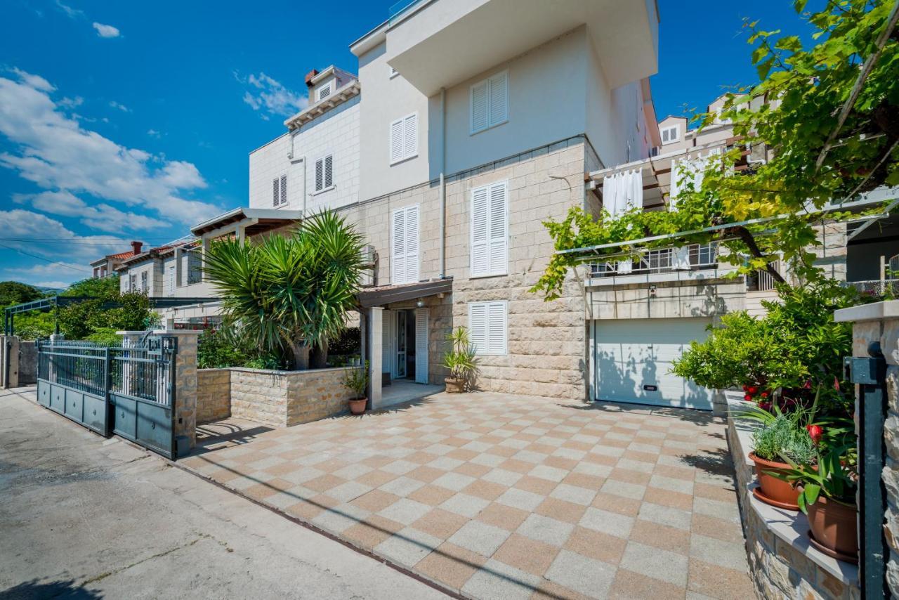 Niko'S Charming Apartment With Free Parking Dubrovnik Exterior photo