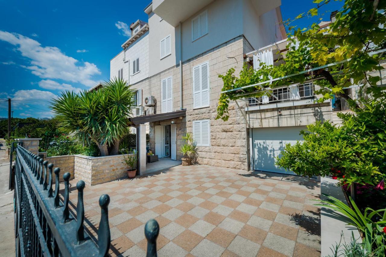 Niko'S Charming Apartment With Free Parking Dubrovnik Exterior photo